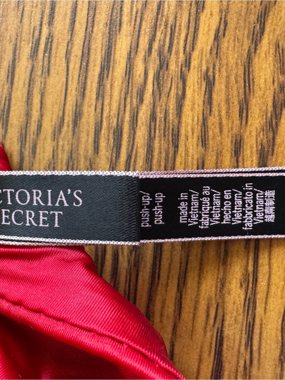 Victoria’s Secret Very Sexy Smooth Push-Up Bra in Red - 34DD NWOT - Picture 5 of 6